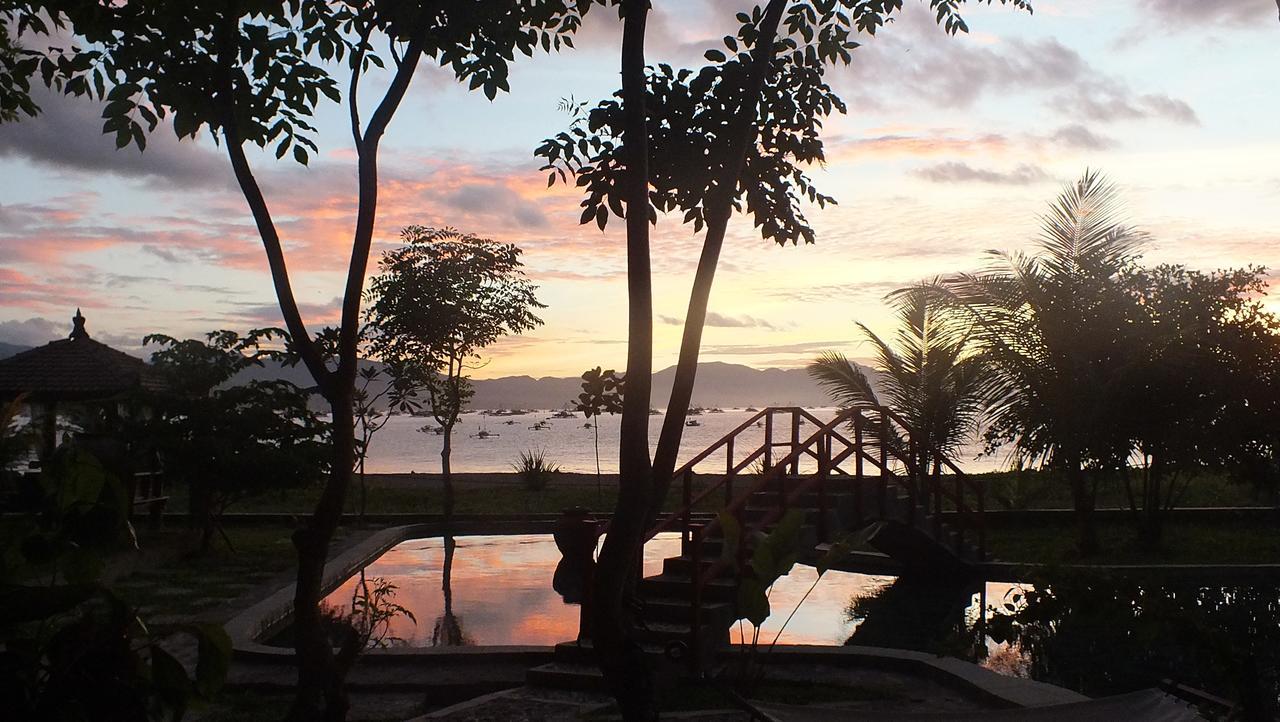 Ketapang Resort Karanghawu Exterior foto