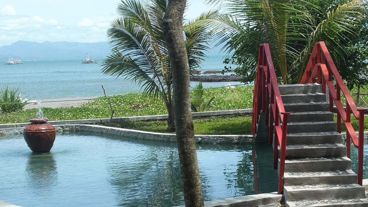 Ketapang Resort Karanghawu Exterior foto