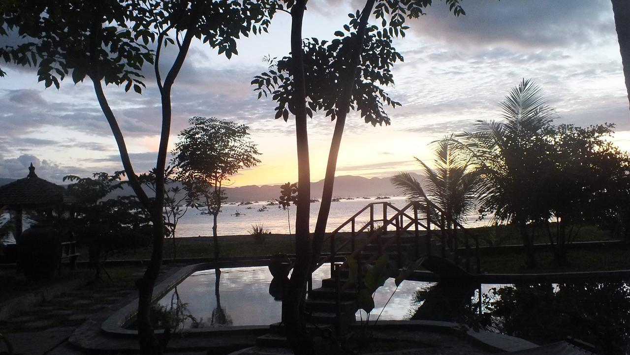 Ketapang Resort Karanghawu Exterior foto