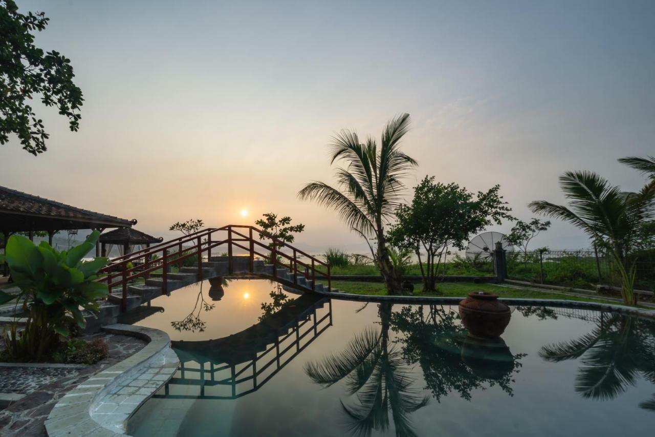 Ketapang Resort Karanghawu Exterior foto